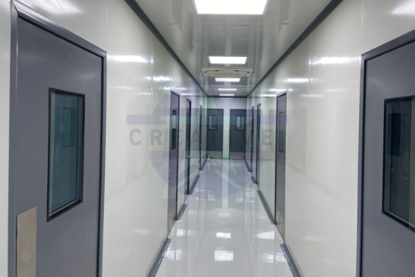 Manufacturer of Modular Cleanroom Systems